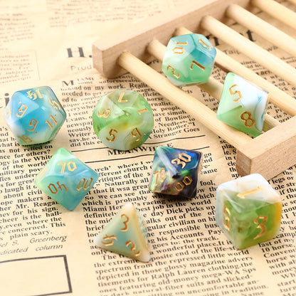 7-Dice  D4 D6 D8 D10 D% D12 D20 
Gold Sparkle