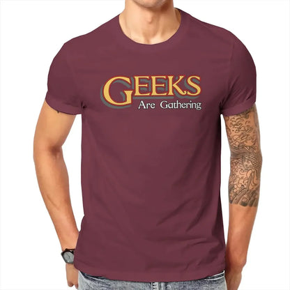 Geeks are gathering T-Shirt