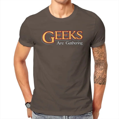 Geeks are gathering T-Shirt